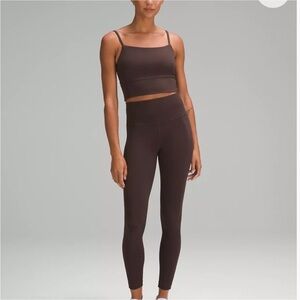 - Lululemon High Rise Wunder Train Size 4 Leggings 25”